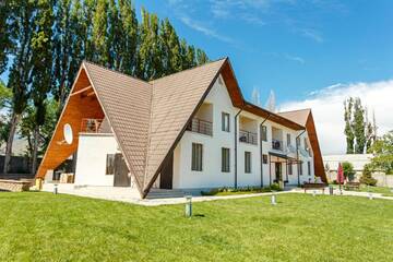 Фотографии Отель Dolinnka Hotel г. Чолпон-Ата (Киргизия) №2 Фото Отель Dolinnka Hotel г. Чолпон-Ата 2