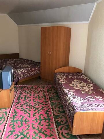 Фото номера Семейный номер Гостевой дом Guest house Visit г. Чолпон-Ата 2