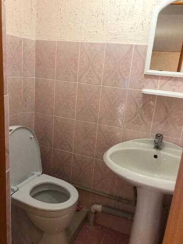 Фото номера Двухместный номер с 1 кроватью и общим туалетом Гостевой дом Guest house Visit г. Чолпон-Ата 2