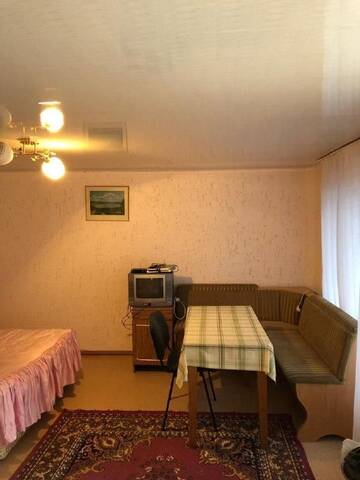Фото номера Двухместный номер с 1 кроватью и общим туалетом Гостевой дом Guest house Visit г. Чолпон-Ата 5
