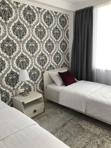 Фото номера Роскошный четырехместный номер Гостевой дом Guest House “Aura” г. Чолпон-Ата 8